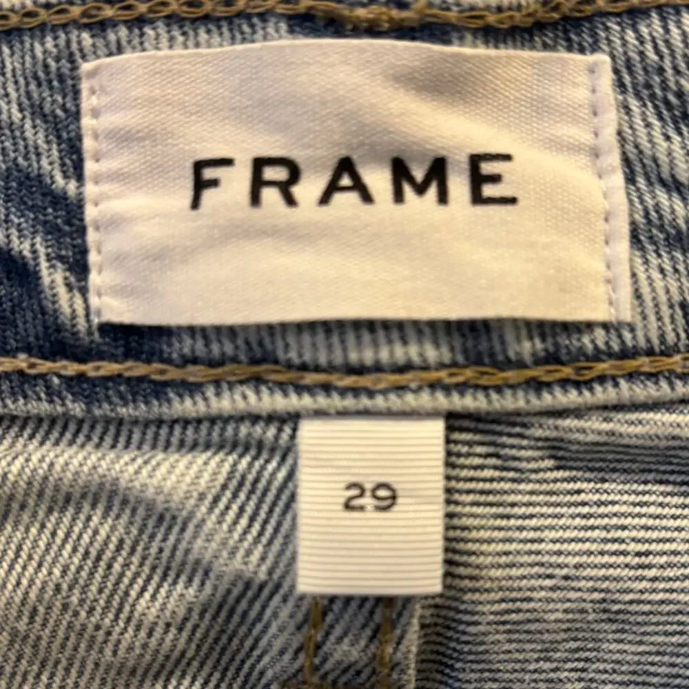 FRAME Le Simone High Rise Cut-Off Denim Shorts Acid Wash Raw Hem Size 29 Retro - Picture 6 of 8